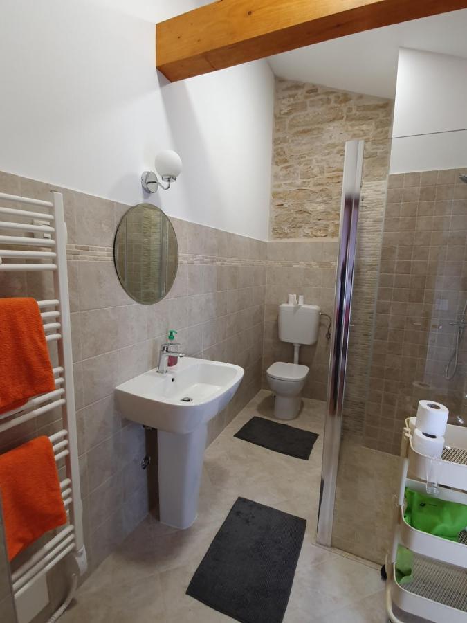 Casa Dei Boscarini Buje Exterior foto